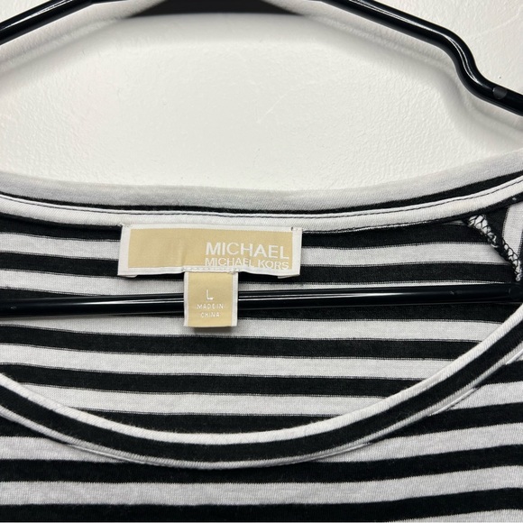 Michael Kors Size Large Women's Striped Short Tie Sleeves Tee T Shirt Pre-owned - Picture 2 of 11